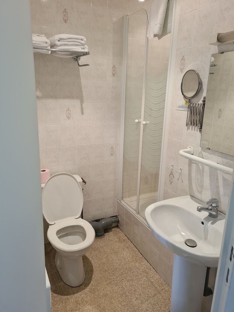 Economy Room, 1 Double Bed photo 3