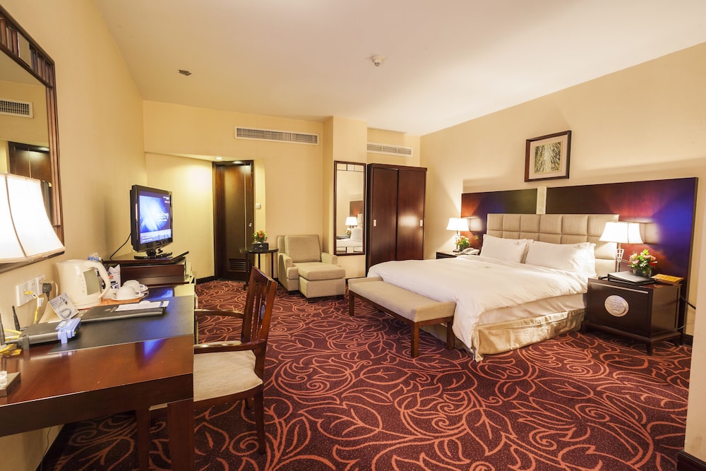 Regency Premium photo 3