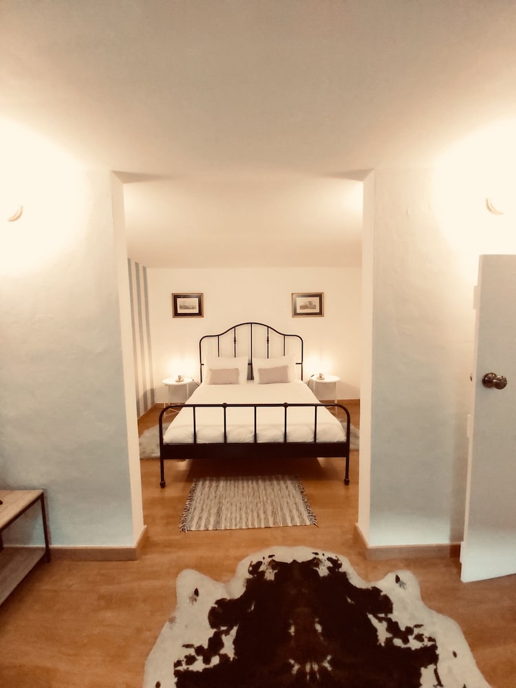 Basement Suite - Photo 4