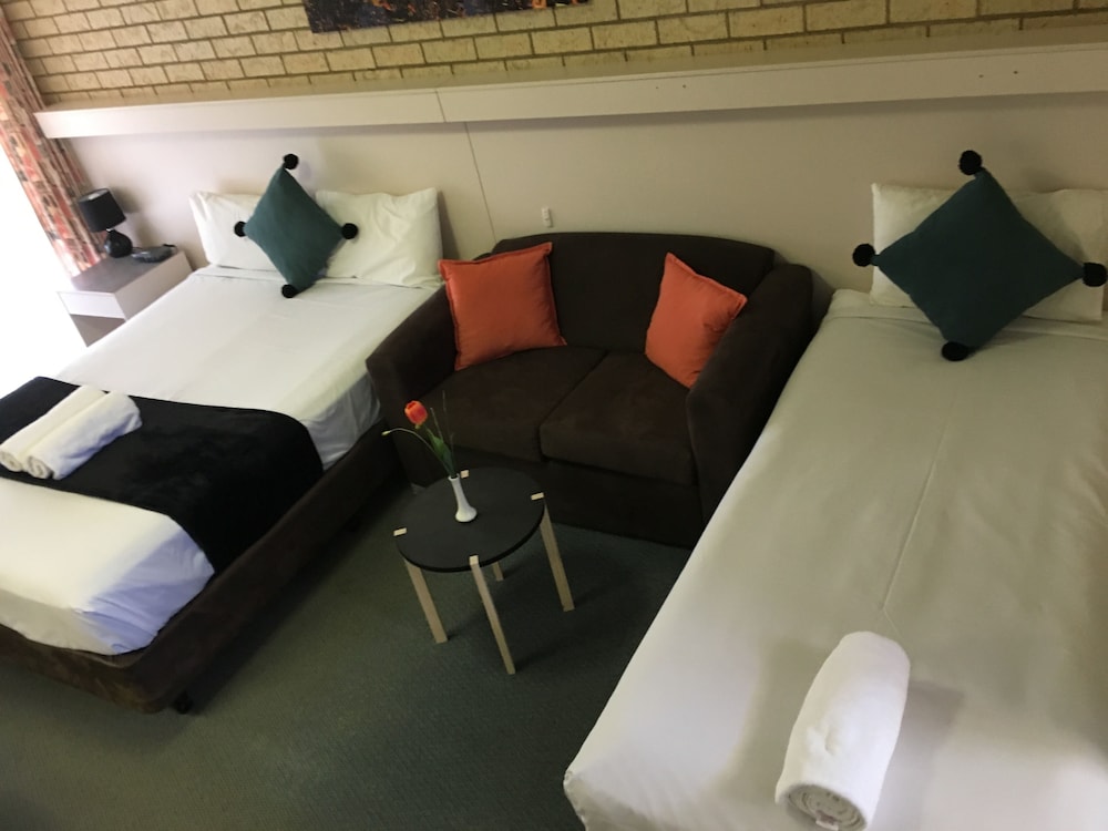 Standard Double Room photo 2