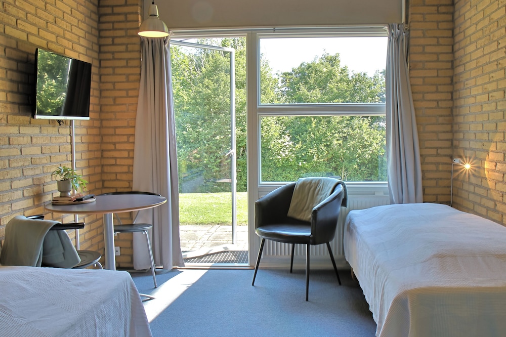 Basic Room photo 1