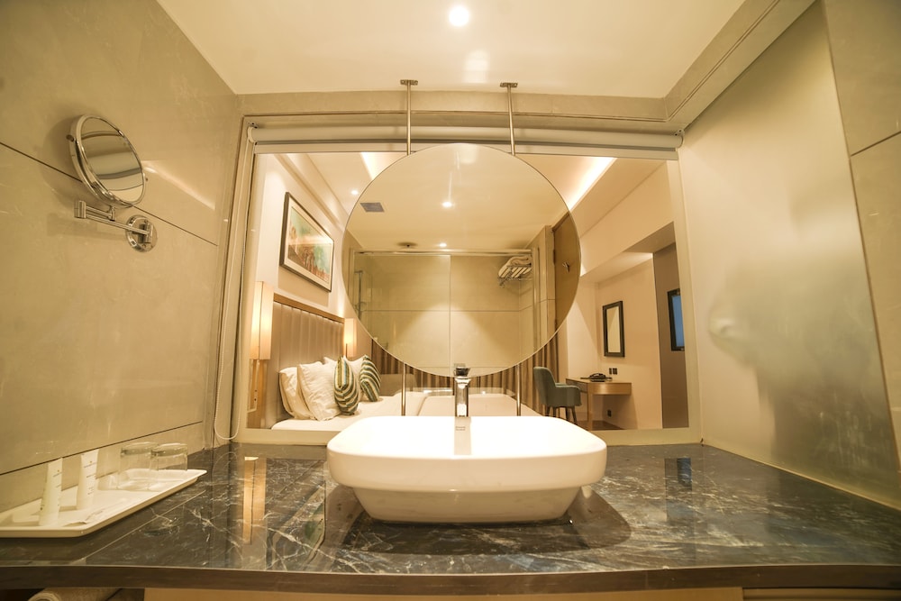 Executive Double Room - Photo 6