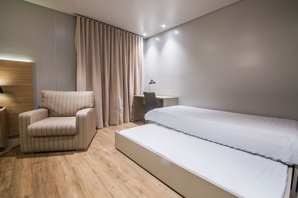 Luxury Suite, 1 King Bed photo 2