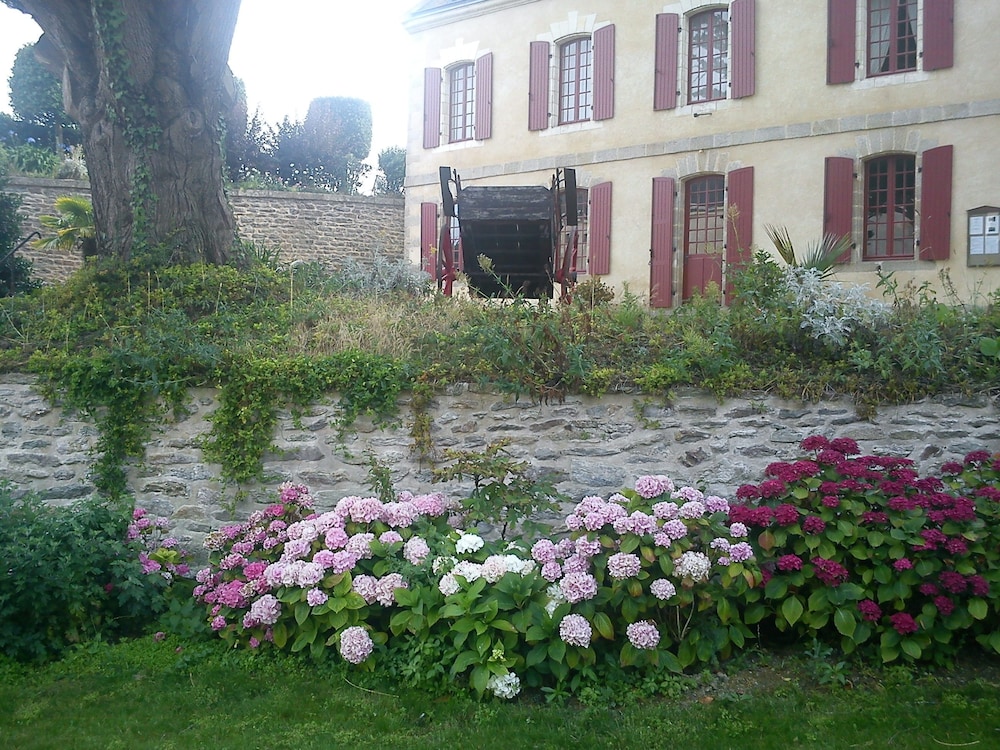 Standard Double Room, Garden View (Maitre) photo 2