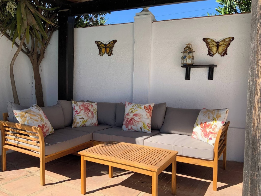 Villa mit Pool, zu Fuß zum Strand, Restaurants, Geschäfte, Foto 8