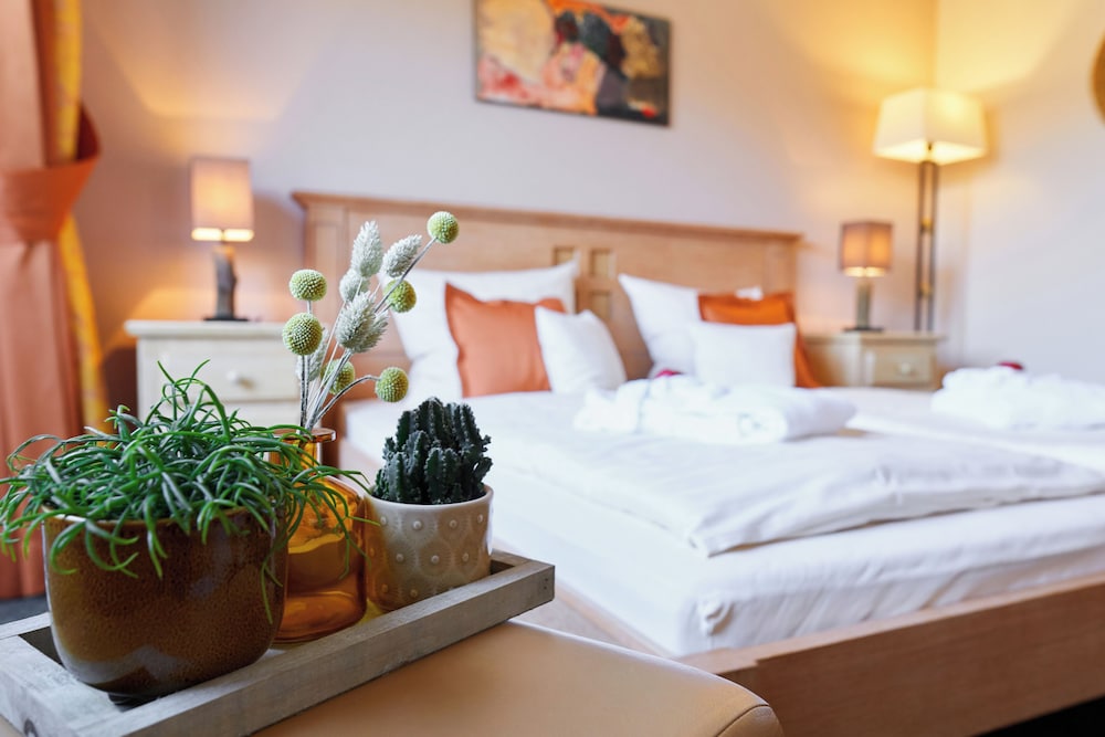 Basic Double Room, Balcony, Sea View