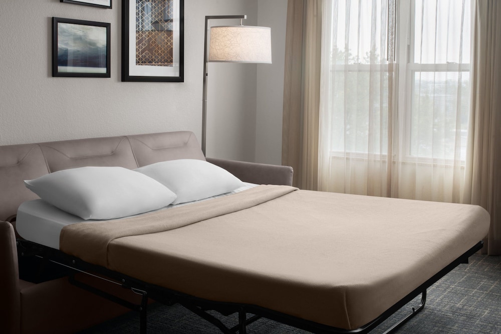Suite, 1 Bedroom - Photo 3