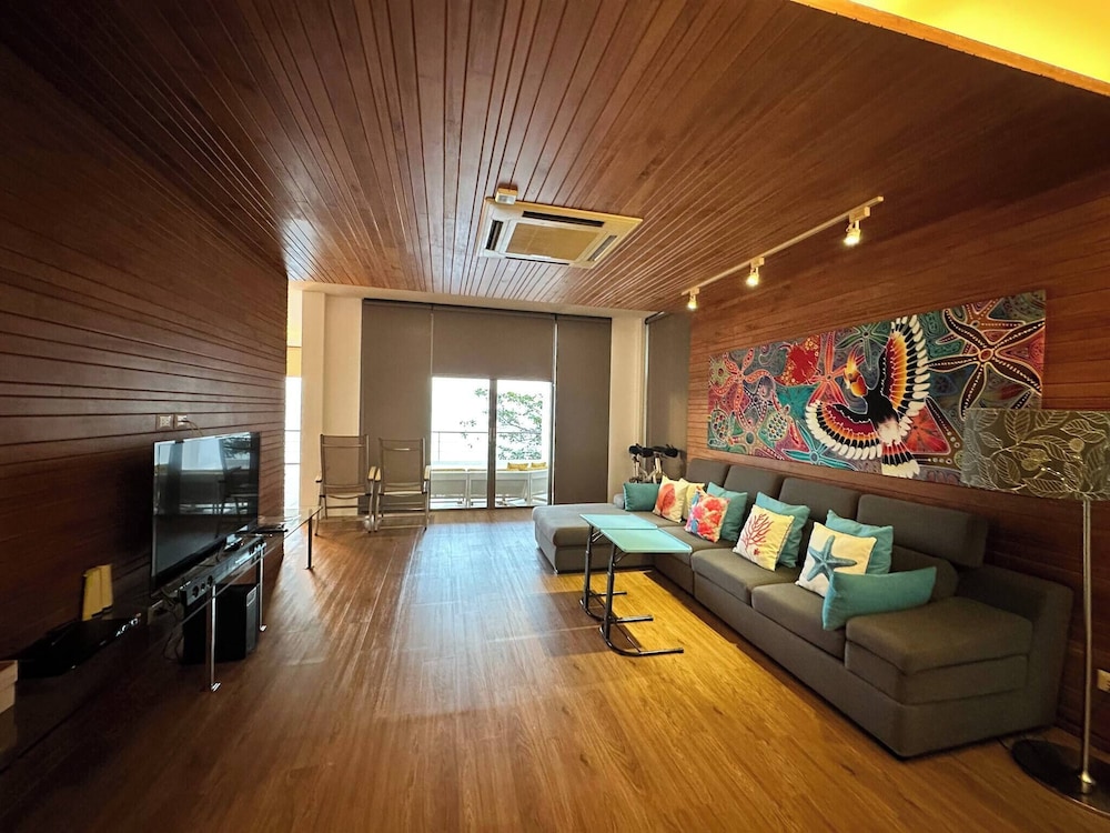 Villa, 4 Bedrooms, Smoking, Private Pool