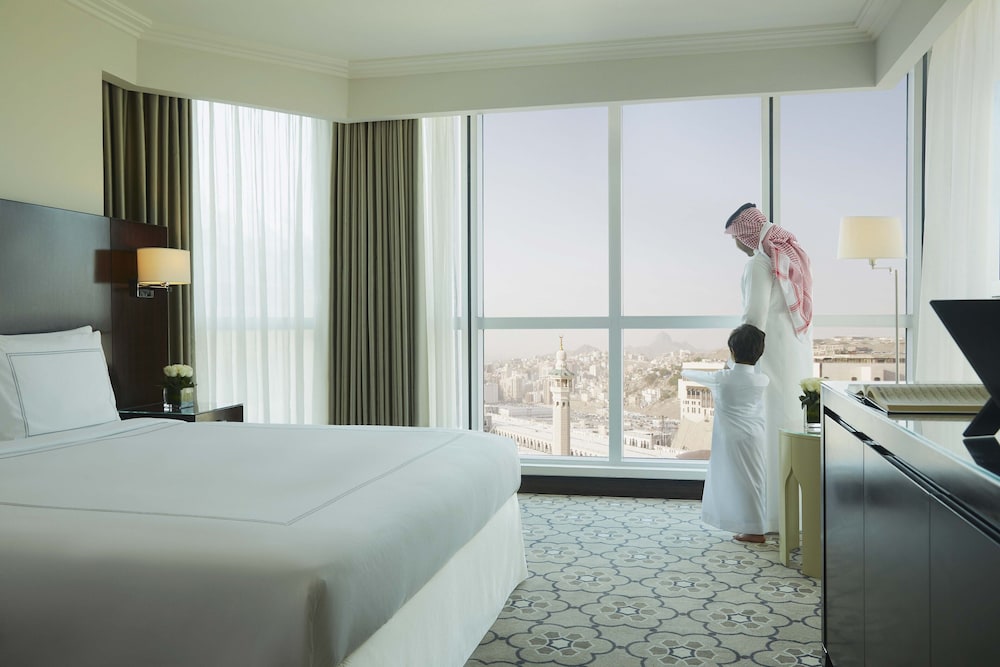 Classic Room, 1 King Bed (Kaaba) - Photo 2