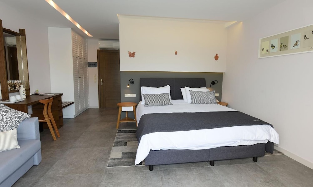 Double Room, Mountain View - Photo 7