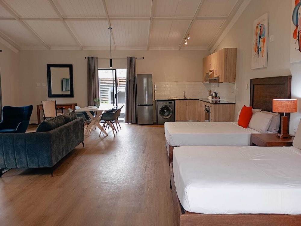 Superior Room - Self Catering - Photo 1