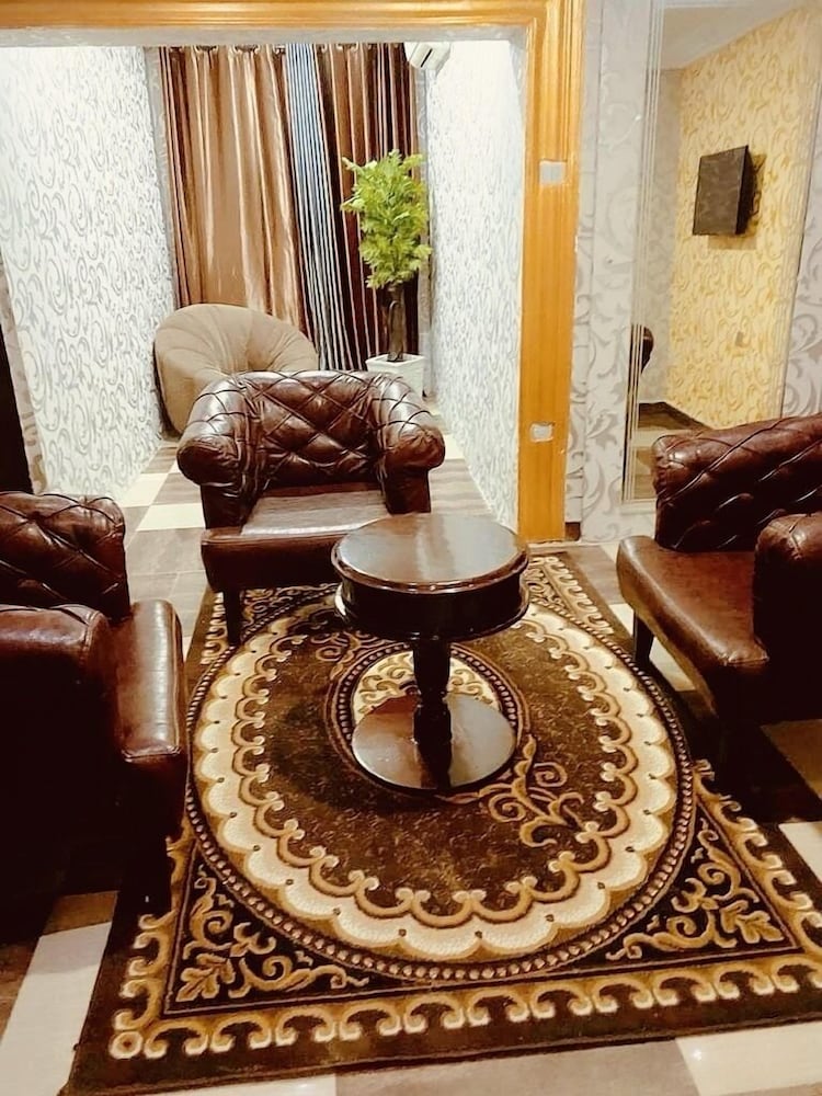 Family Apartment photo 1