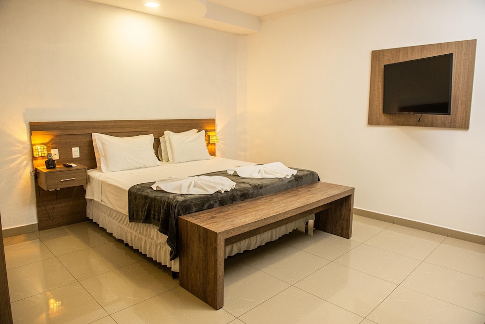 Deluxe Suite photo 1