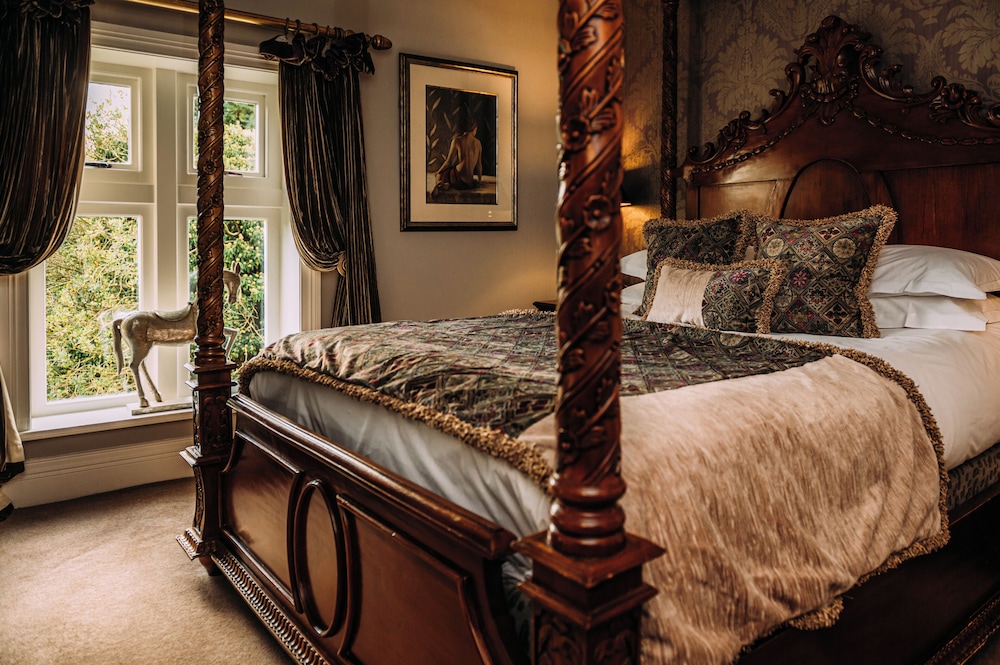 Room, 1 King Bed (Ribble Suite) photo 2