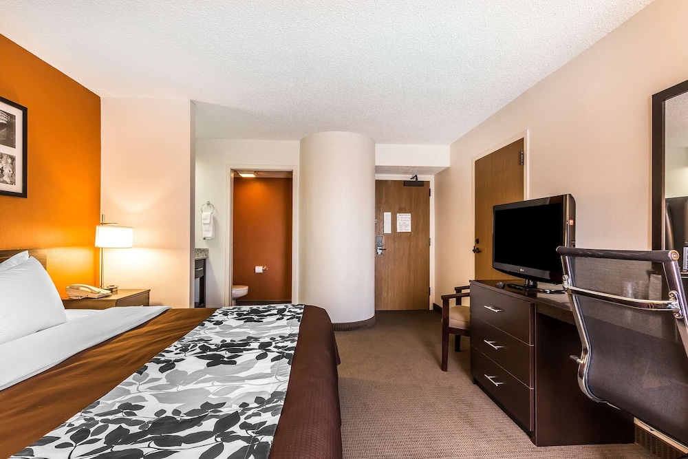 Room, 1 Double Bed, Non Smoking - Photo 1