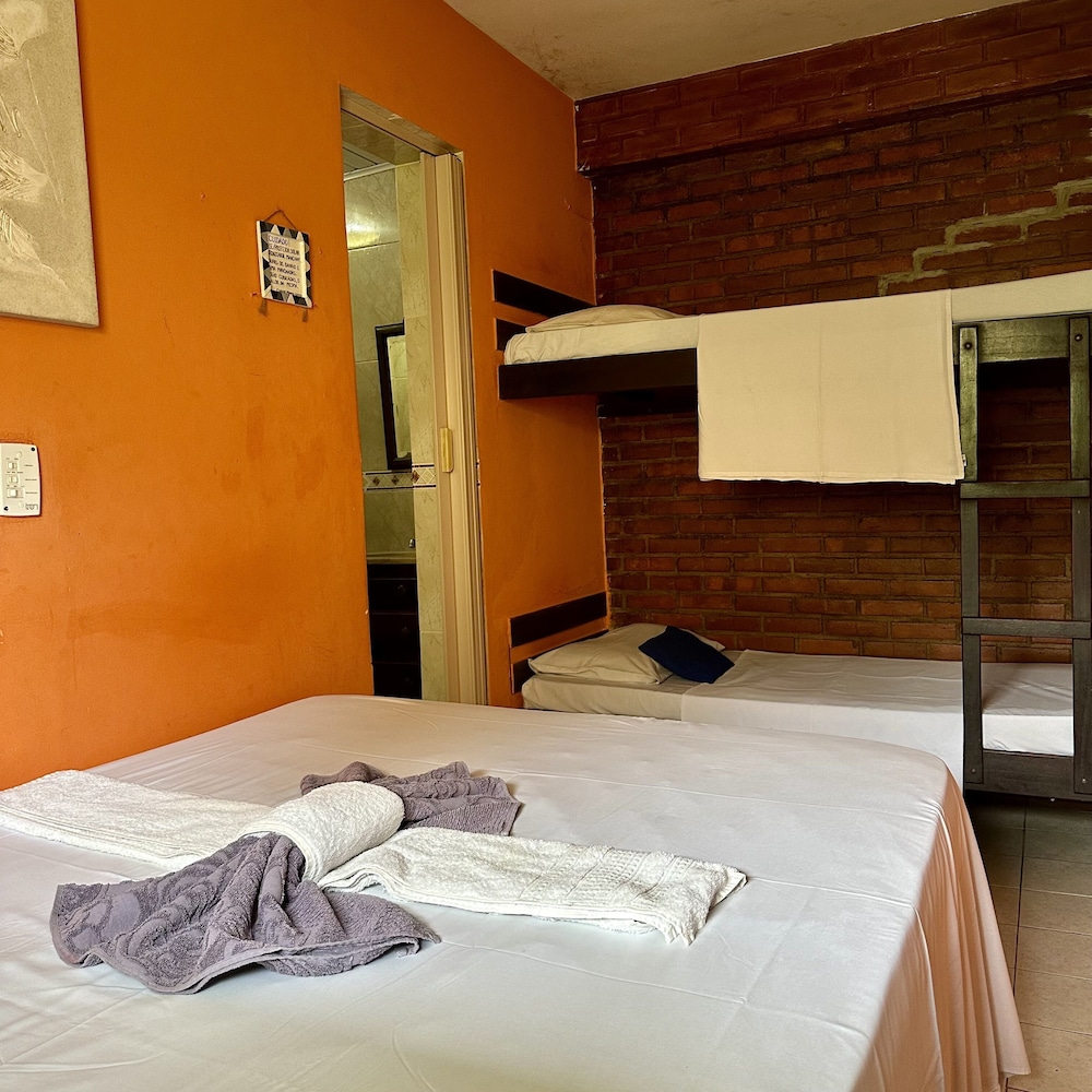 Basic Quadruple Room, Courtyard View photo 1