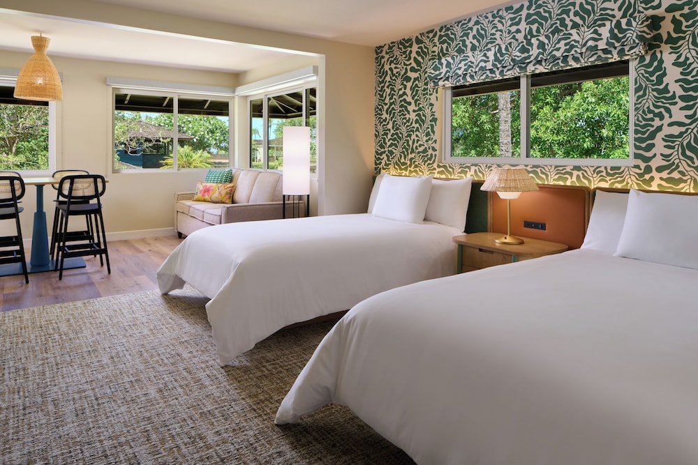 Royal Bungalow (Studio Suite)