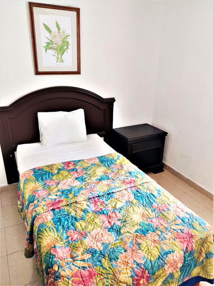 Standard Room - Photo 3