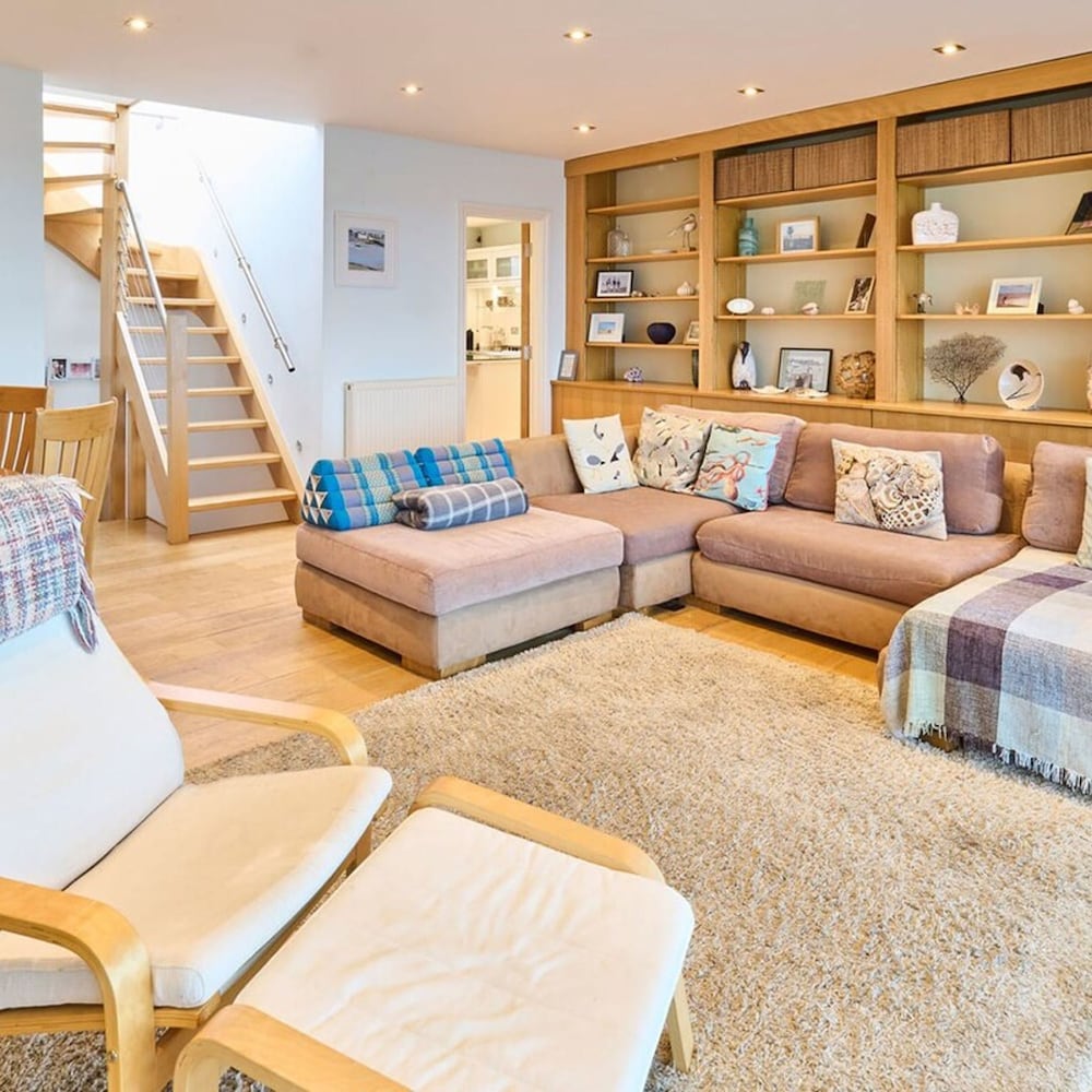 House photo 2