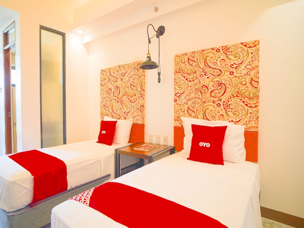Deluxe Twin Room photo 2