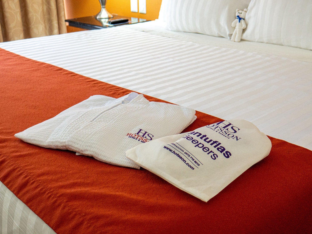Standard Room, 1 King Bed - Photo 1