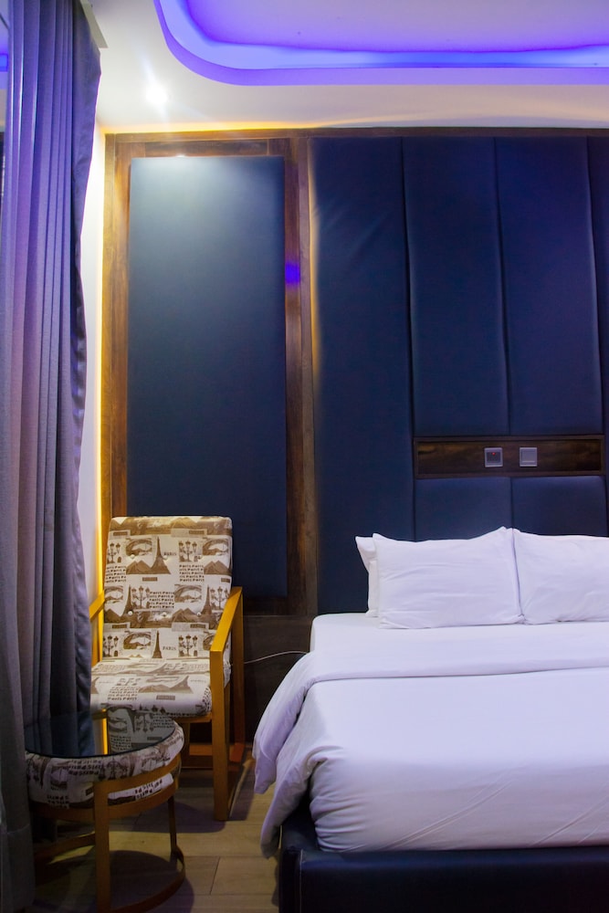 Royal Room