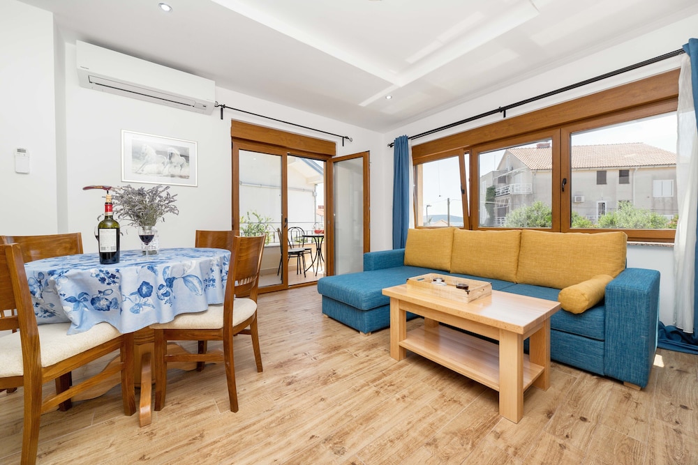 Design Apartment (A2)