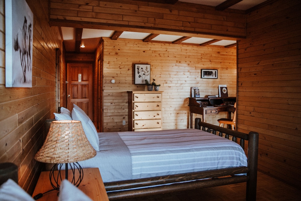 Deluxe Double Room, 2 Twin Beds, Non Smoking, River View photo 2