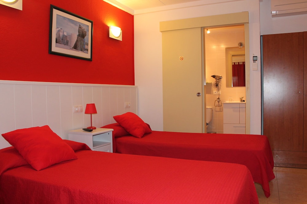 Quadruple Room, 2 Bedrooms photo 2