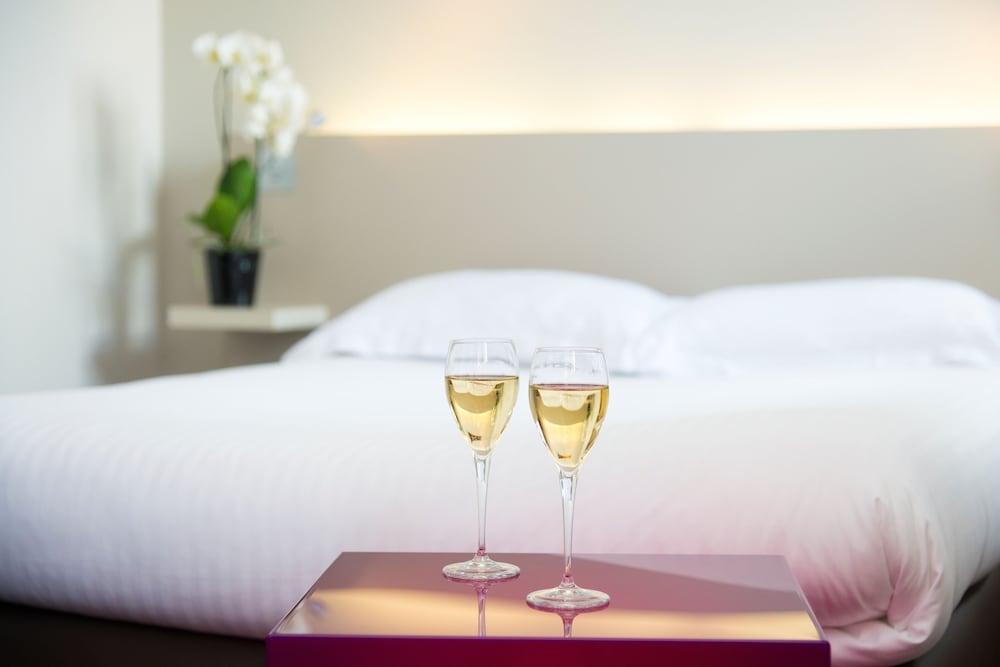 Superior Double Room, Canal View photo 2