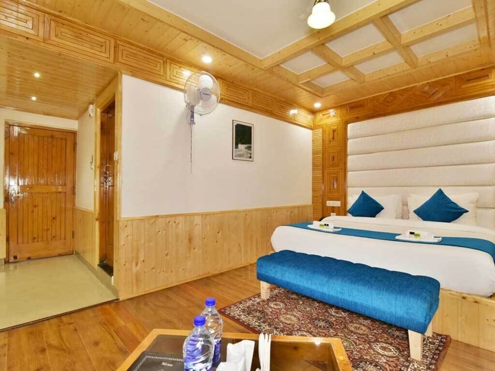 Luxury Room