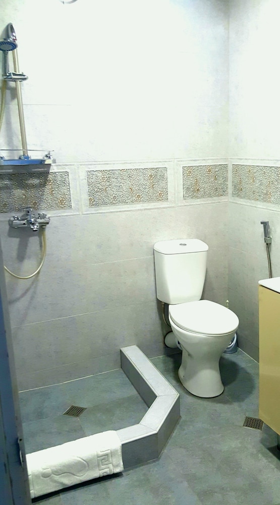 Twin Room, Balcony