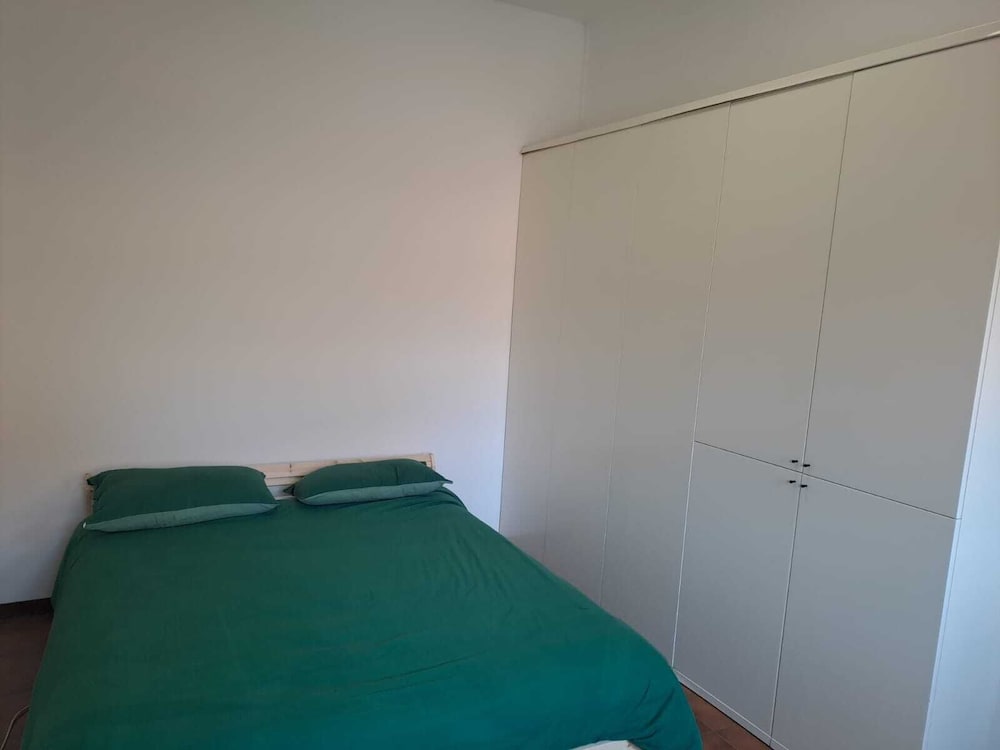 Deluxe Studio
