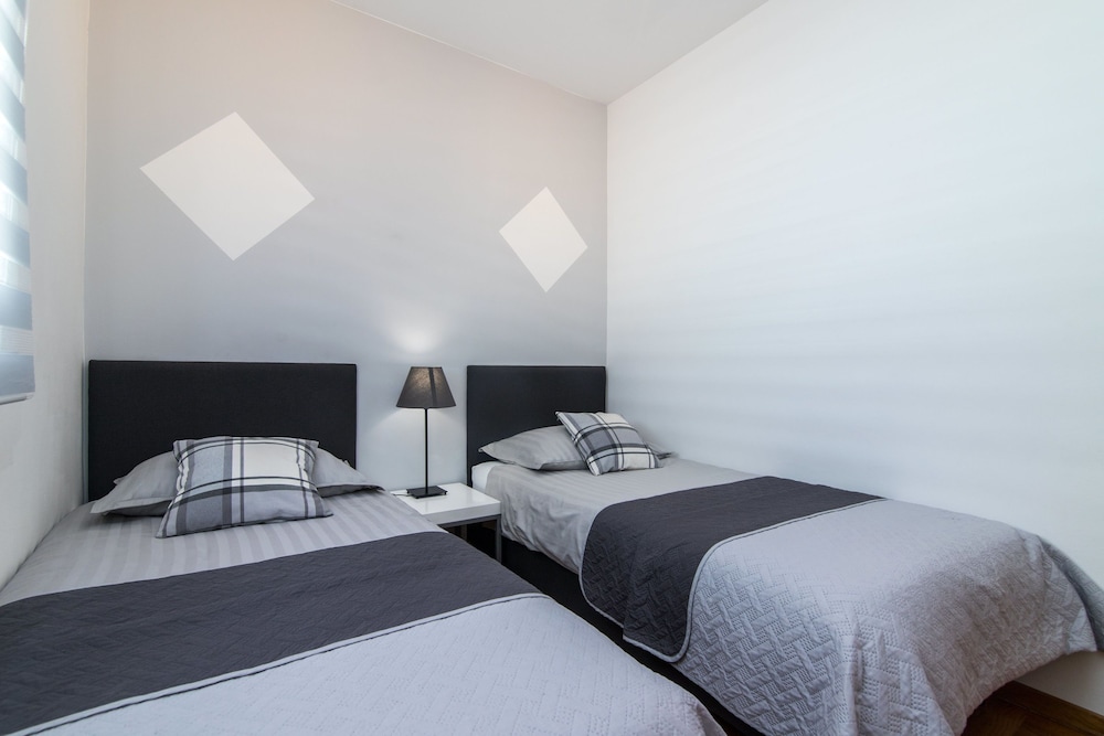 Apartment (A1)