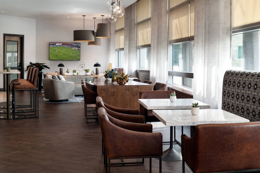 Club Room, 2 Double Beds, City View - Photo 9