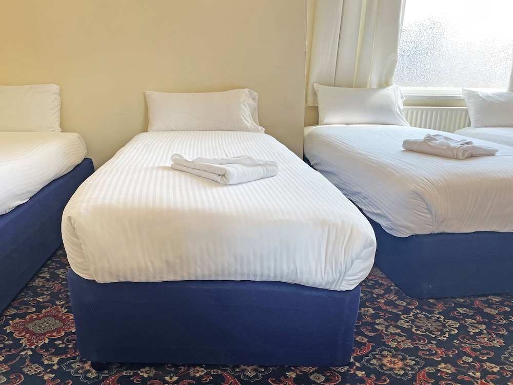 Classic Quadruple Room