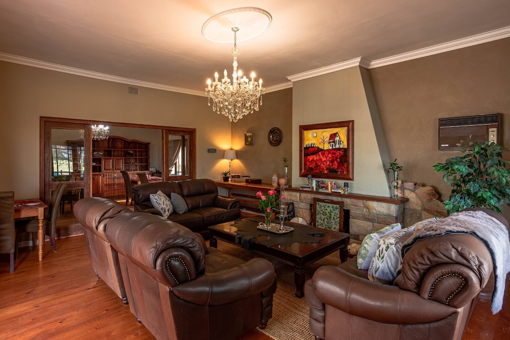 Luxury Double Room, 1 Bedroom, Annex Building photo 3