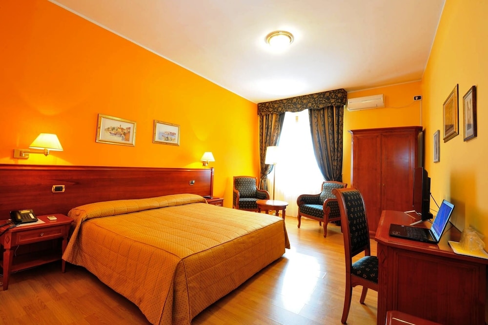 Superior Double Or Twin Room photo 2