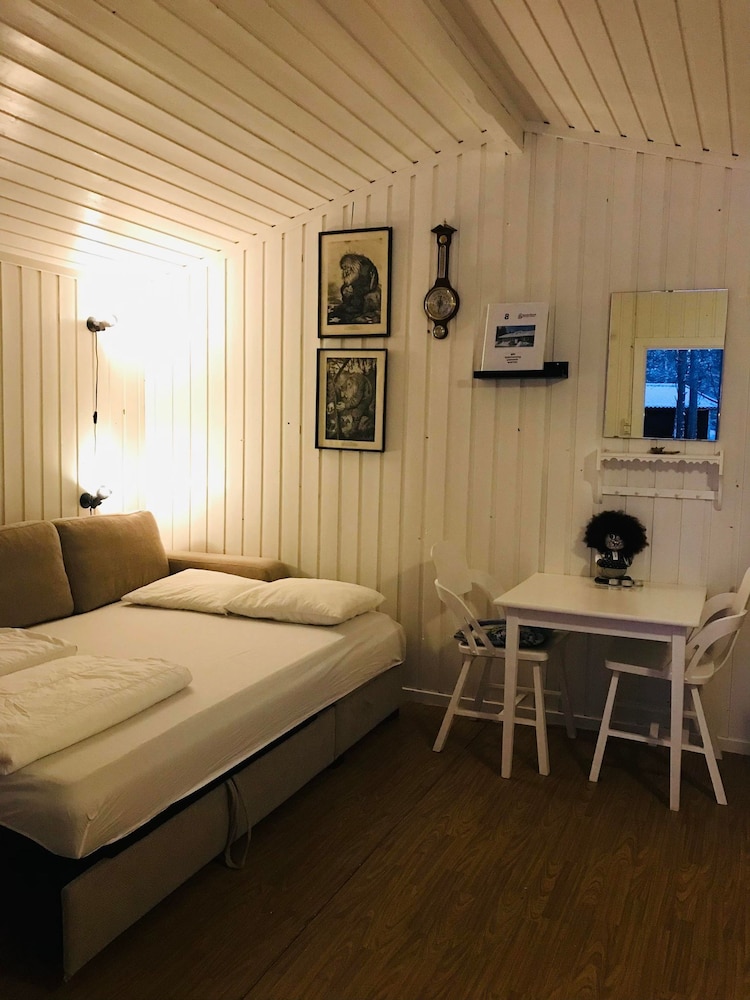 Standard Cabin photo 1