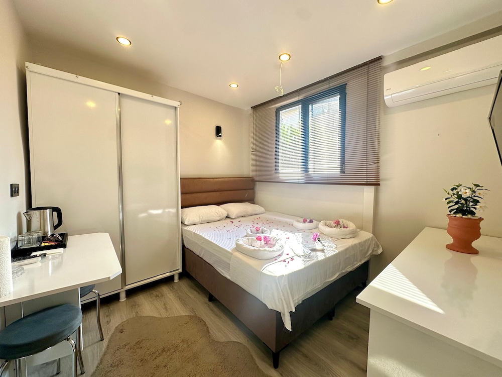 Standard Room photo 1