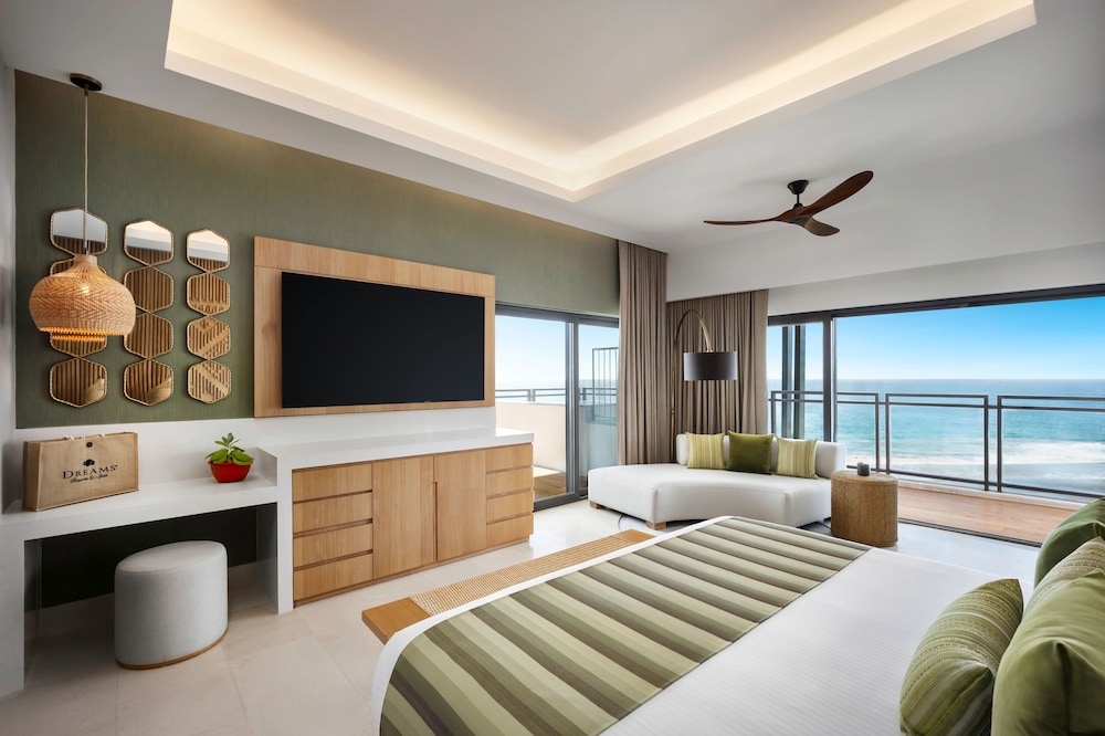 One Bedroom Presidential Suite Ocean Front