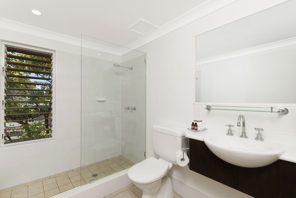 Suite, 2 Bedrooms photo 2