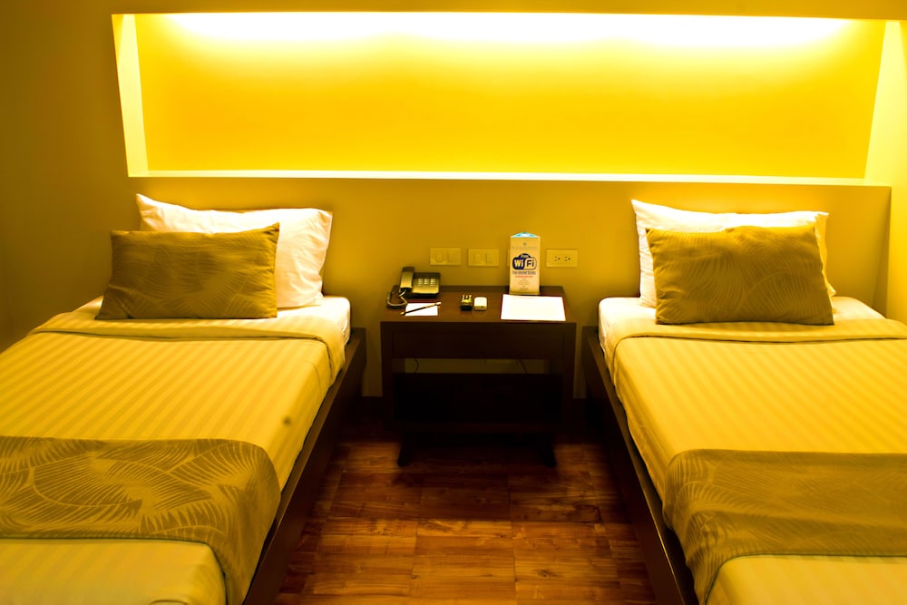 Standard Double or Twin Room photo 1