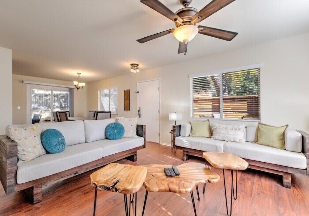 4 Bedroom Cottage - Sleeps 10