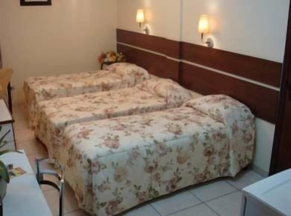 Standard Triple Room photo 1
