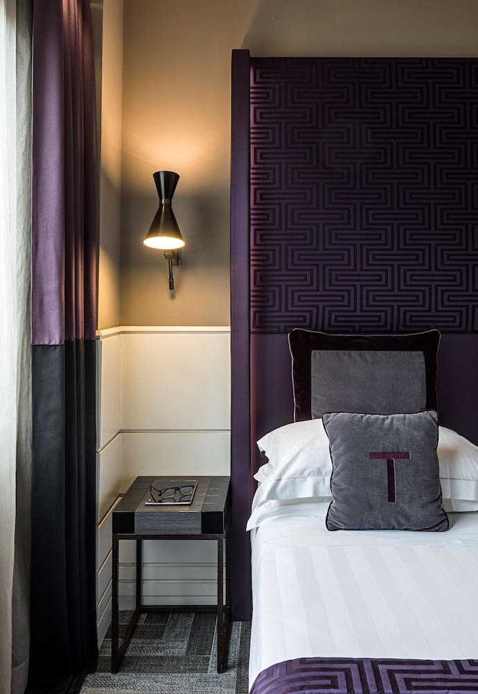 Premium Room photo 2