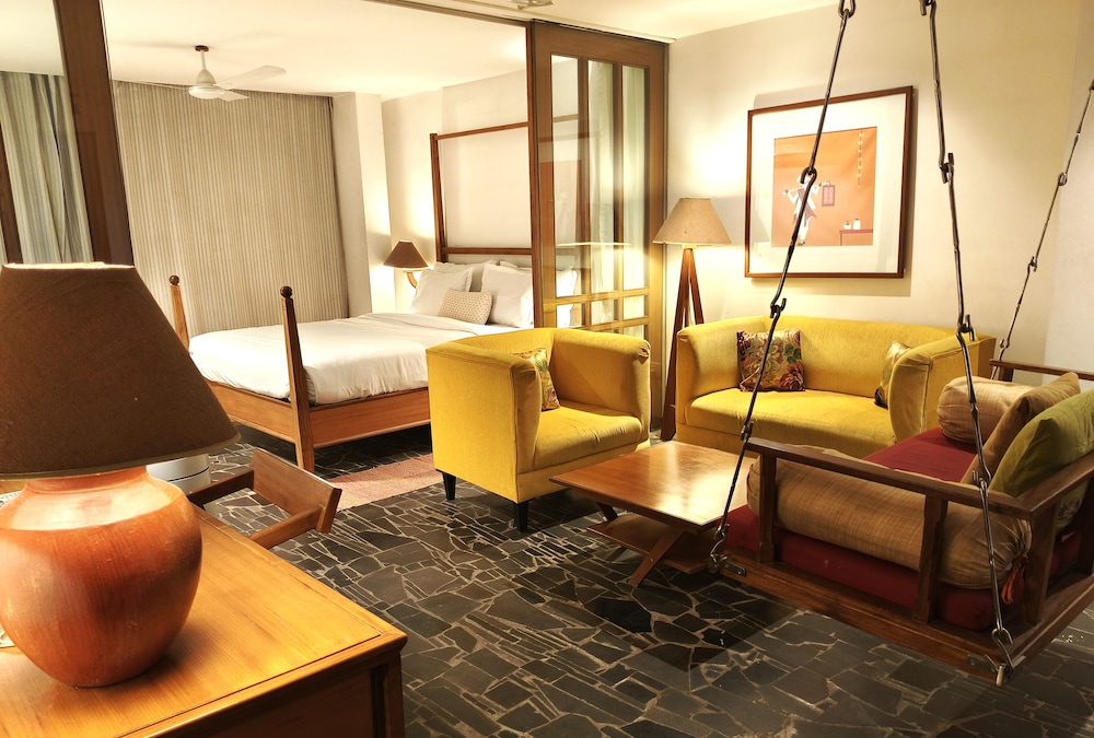Superior Quadruple Room - Photo 25