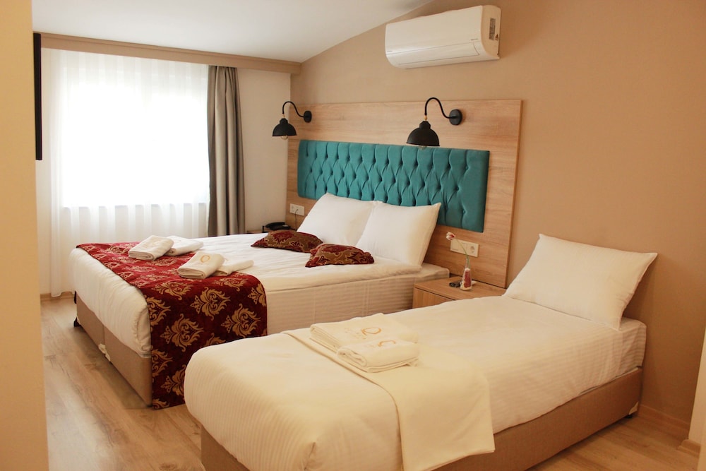 Standard Quadruple Room photo 2