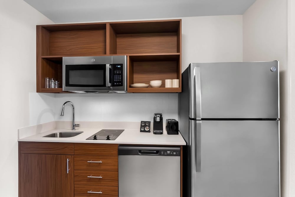 Everhome Suites Bastrop, Photo 4