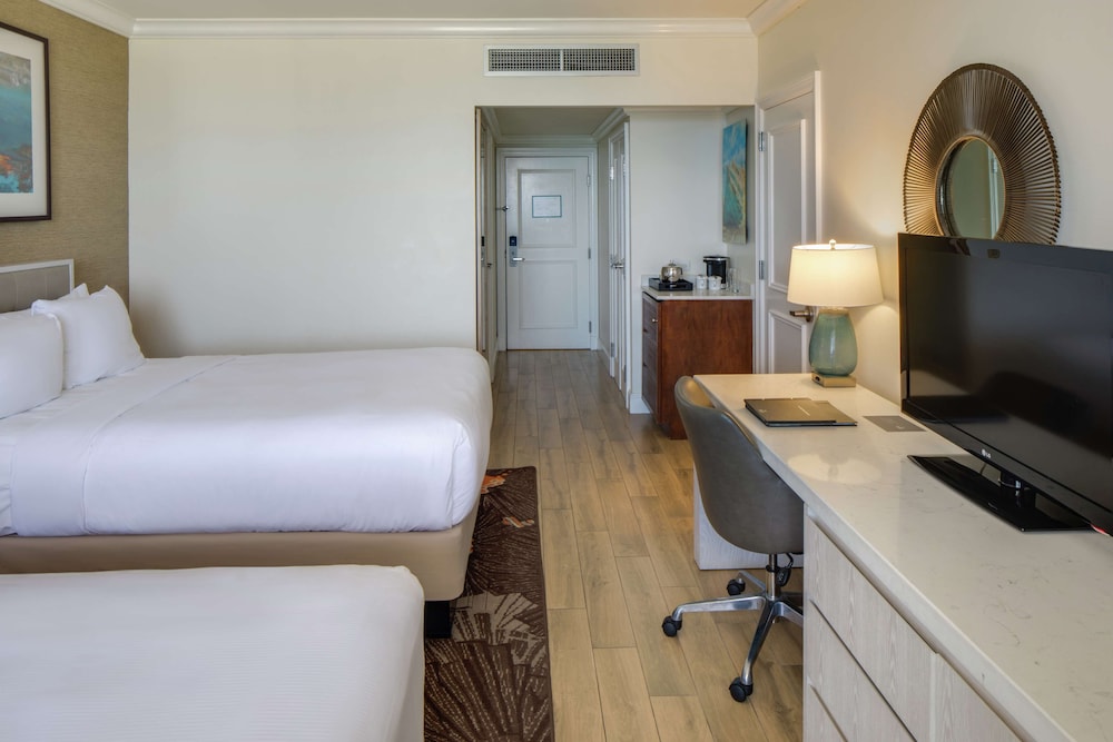 Room, 2 Double Beds, Ocean View - Photo 1